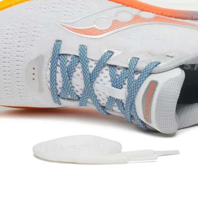 Γυναικείο Every Woman’s Marathon x Saucony Triumph 23 Γυναικείο Every Woman’s Marathon x Saucony Triumph 23
